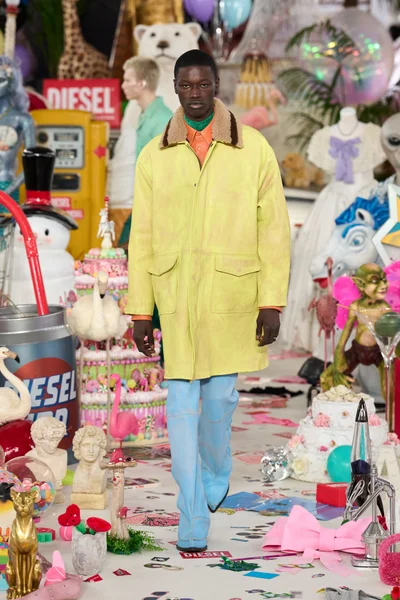 Look 56